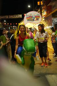 BIB: 1003, 00017, 50473
                            <button type="button" onclick="openModal(21831177)" class="btn btn-primary btn-sm float-right btn-popup" data-toggle="modal" data-target=".modal-high-quality">
                        <i class="fas fa-shopping-cart"></i> Add to Cart
                    </button>
                                            <button type="button" onclick="isThisMe(21831177, true)" class="btn btn-success btn-sm float-right btn-popup btn-isme hidden" data-toggle="tooltip" data-placement="bottom" title="นี่คือรูปของคุณใช่ไหม คลิกที่นี่เพื่อเอาเข้าอัลบั้ม">
                        <i class="fas fa-plus"></i> Add to album
                    </button>
                    <button type="button" onclick="isThisMe(21831177, false)" class="btn btn-warning btn-sm float-right btn-popup btn-isnotme hidden">
                        <i class="fas fa-ban"></i> Remove from album
                    </button>